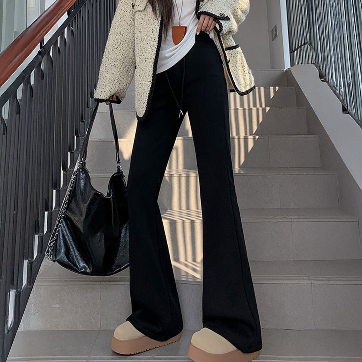 フォーマルカジュアル 参観日対応 裏起毛フレアパンツ 美脚スウェット