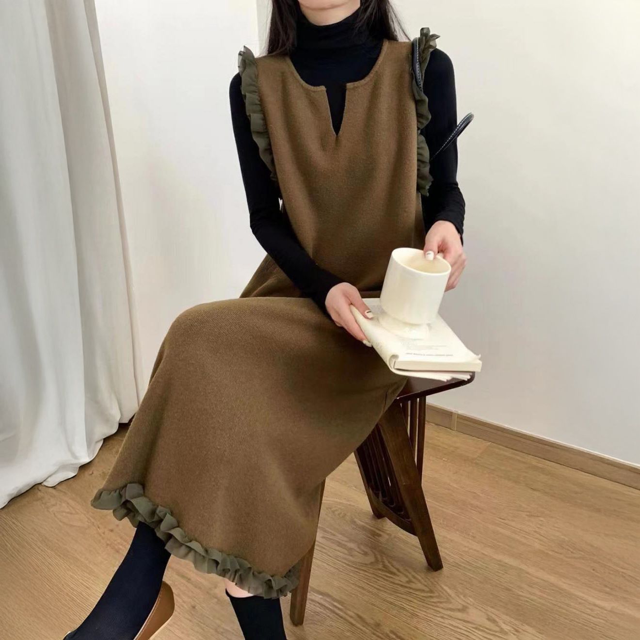 フォーマルカジュアル 参観日にぴったり フリル付きジャンパースカート 重ね着ワンピース