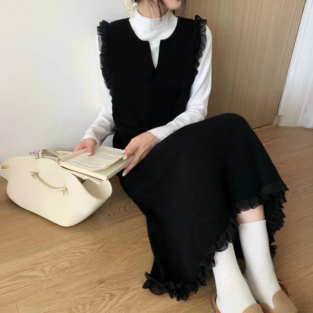 フォーマルカジュアル 参観日にぴったり フリル付きジャンパースカート 重ね着ワンピース