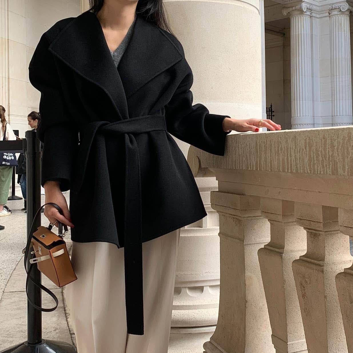 フォーマルカジュアル 通勤用大きめ襟コート厚手暖かい体型カバーゆったり秋冬