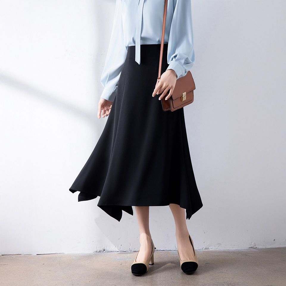 フォーマルカジュアル 通勤用変形裾黒ロングスカート きれいめ 秋冬