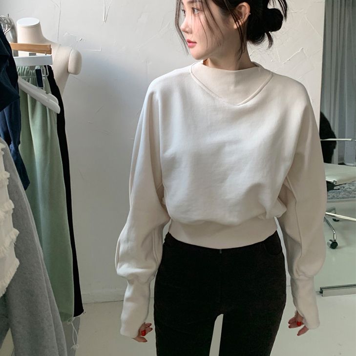 フォーマルカジュアル 参観日にぴったり長袖プルオーバー白無地カットソー