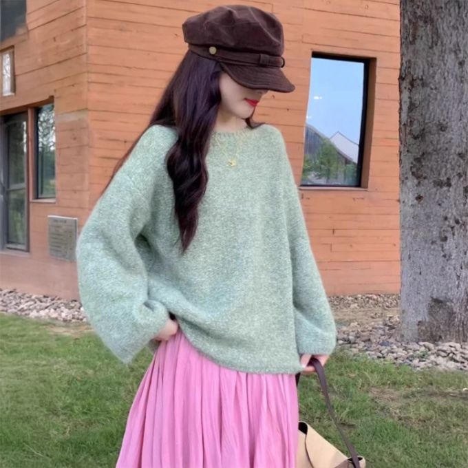 フォーマルカジュアル 参観日対応 上品ニットセーター 丸首長袖 無地きれいめ