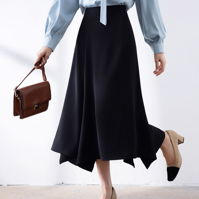 フォーマルカジュアル 通勤用変形裾黒ロングスカート きれいめ 秋冬