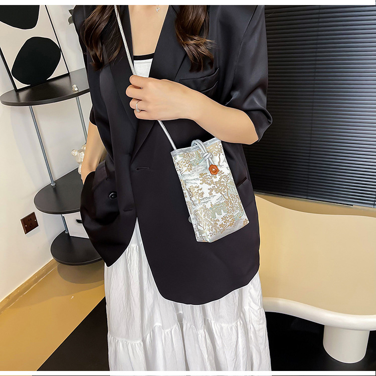 フォーマルカジュアル 和風刺繍ミニショルダーバッグ