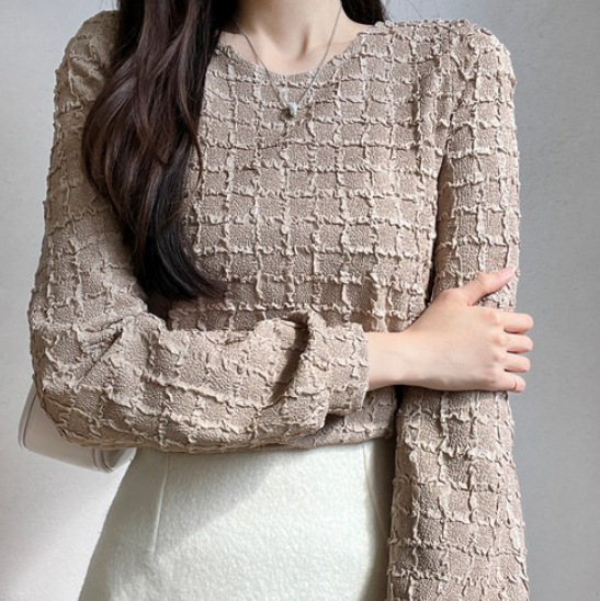 フォーマルカジュアル 通勤用レース編み長袖プルオーバー上品ベージュ