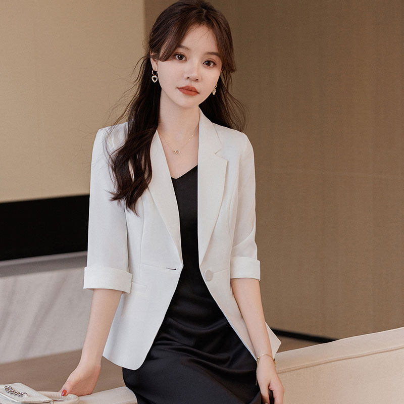 https://fulmo-img-server.com/noblica/d8bba828-03ed-425b-b544-2dd38ec252ef.jpg