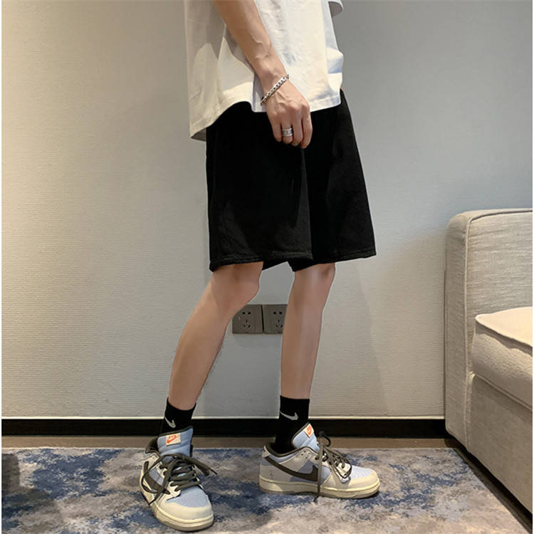 メンズ 黒 ファッション メンズ黒デニムショートパンツゆったりストレート