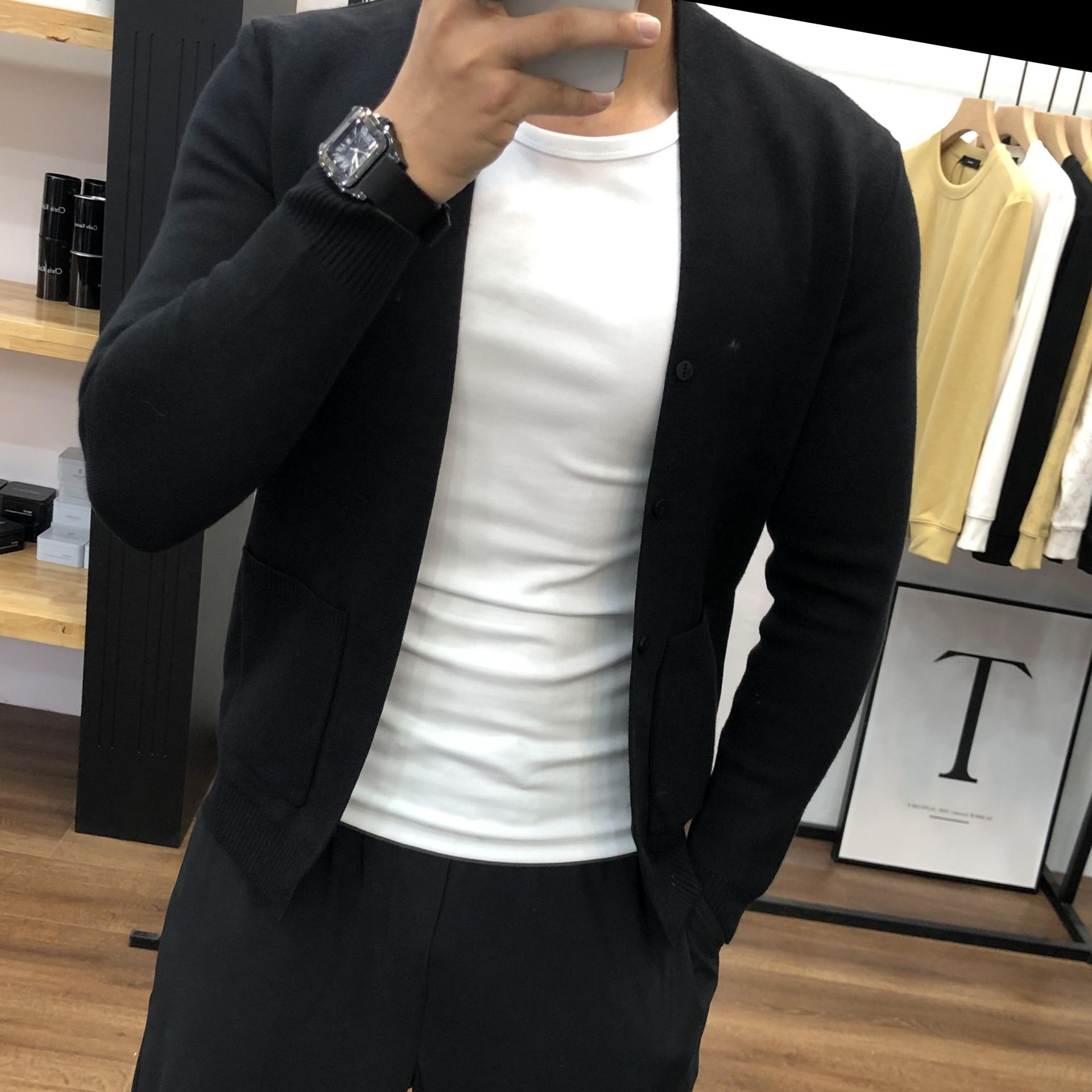 https://fulmo-img-server.com/noi-r/1745972282556_k11jwxro_fhs0llhe.jpeg