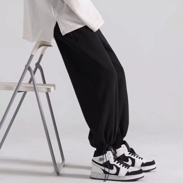 メンズ 黒 ファッション 裾しぼりゆったりジョガーパンツ