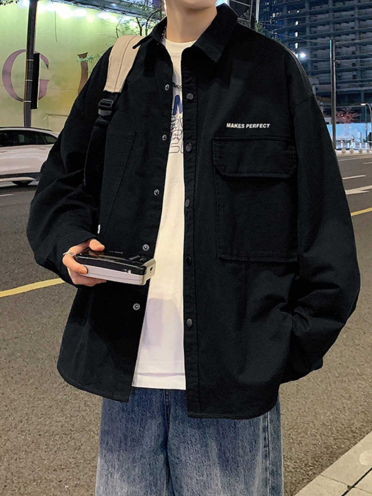 黒シャツ×ジャケットで印象アップ！大人の品格が身につくスタイル5選