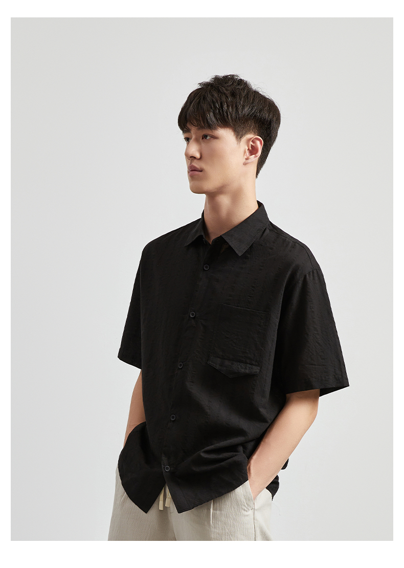 メンズ 黒 ファッション シンプル半袖ポケット付きシャツ