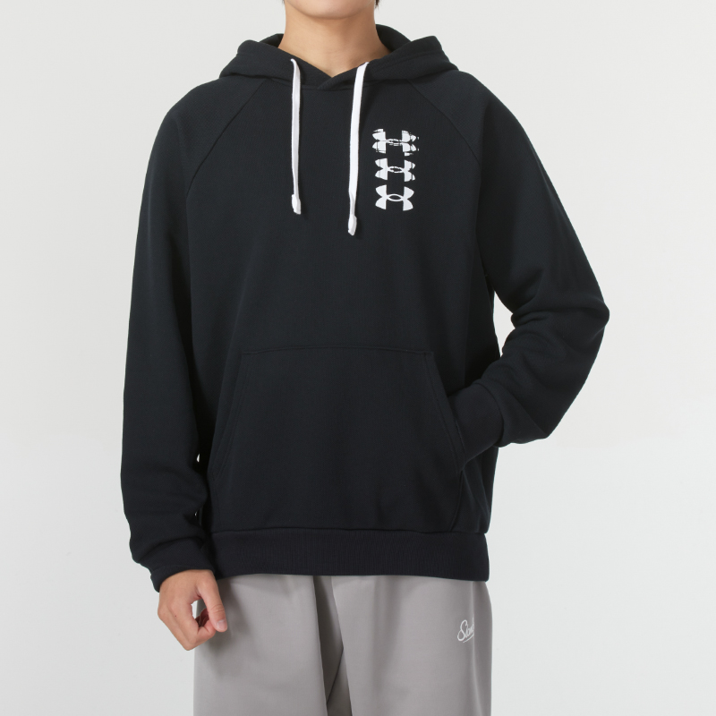 メンズ黒ファッション パーカー シンプル胸元ロゴ入りプルオーバー