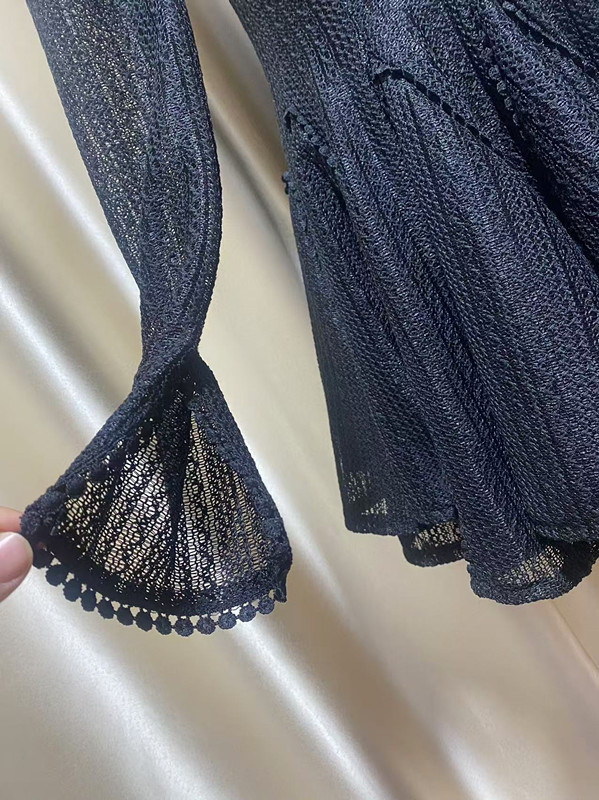 黒ドレス ミニ丈 透かし編み 上品 フレア フリル ミニドレス