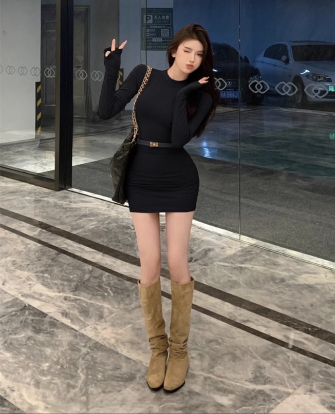 https://fulmo-img-server.com/noirkloris/1741228540584_0ouqgjsk_grq817h6.jpeg