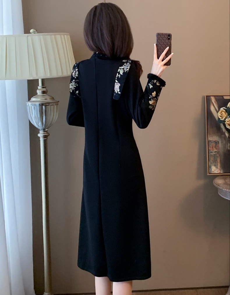 https://fulmo-img-server.com/noirkloris/1741239428804_43zmsagu_v9dcghmb.jpeg