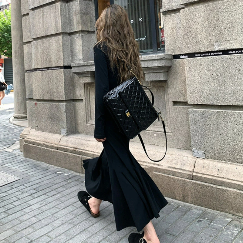 黒ドレス ロング 上品 シルエット ニット ワンピース