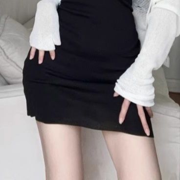 https://fulmo-img-server.com/noirkloris/1744348670564_aumg1i7h_u6d17r18.jpeg