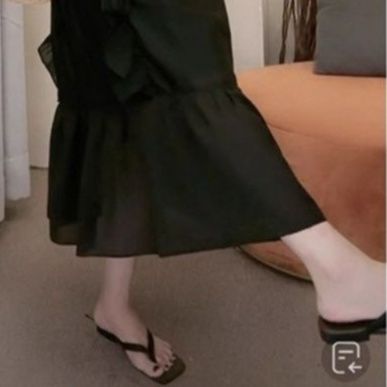黒ドレス ロング 優美フリルデザインワンピース