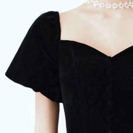 黒ドレス マキシ丈 優美なハートネックパフスリーブドレス