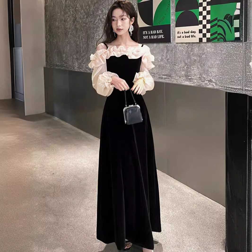 好感度アップ間違いなし！モノトーンが魅力の黒 白 ドレス5選