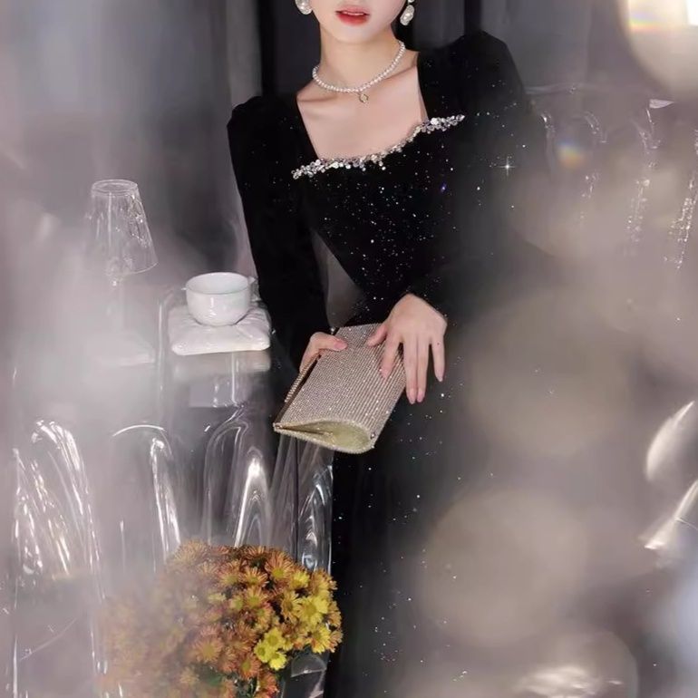 https://fulmo-img-server.com/noirkloris/1787549537856_enxhqrb9_2z5m19j8.jpeg