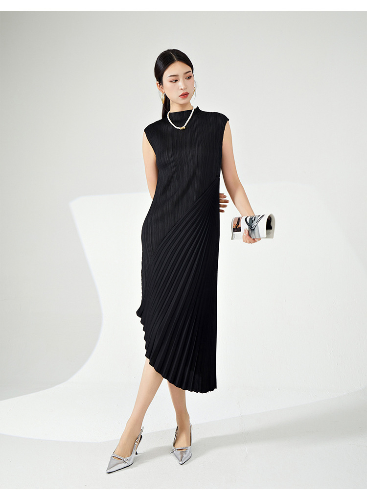 黒ドレス ロング プリーツアシンメトリーノースリーブワンピース