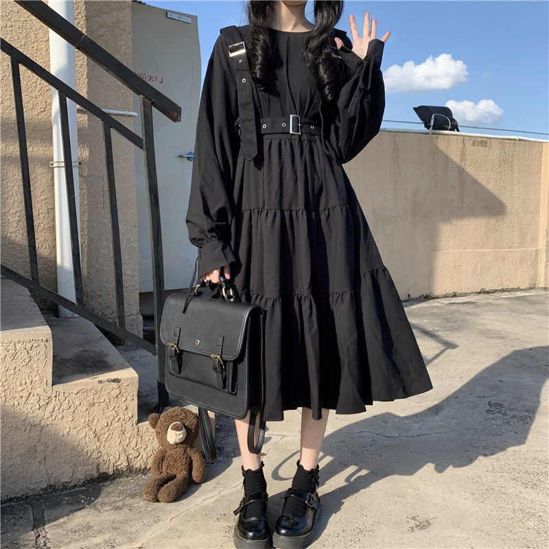 黒ドレス ベルト付きティアードフレアワンピース