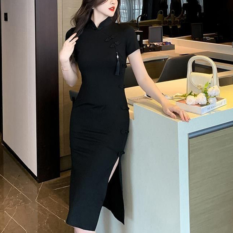 https://fulmo-img-server.com/noirkloris/217123aa-4fd5-4c3f-ba02-ed0b854f43b8.jpg
