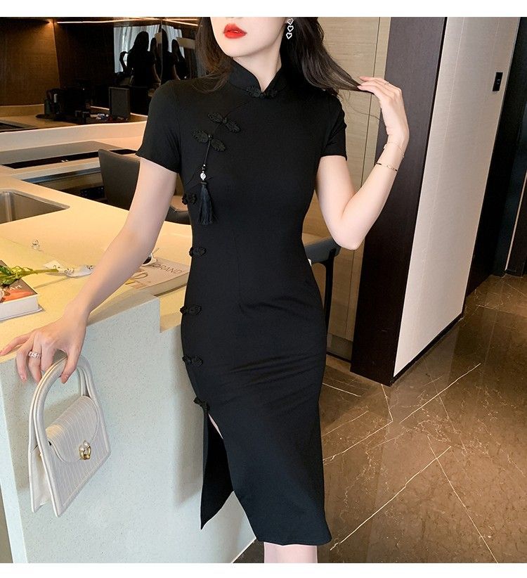 https://fulmo-img-server.com/noirkloris/35394378-34ce-4bfd-a503-b3416591b49a.jpg