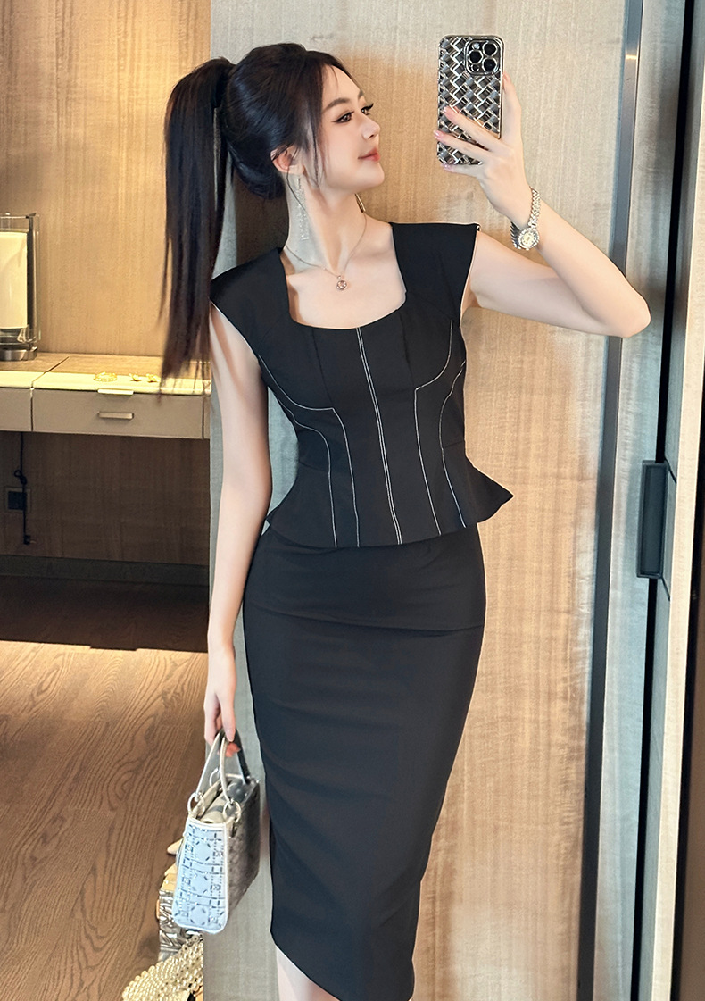 https://fulmo-img-server.com/noirkloris/478a7ec0-a292-4333-a185-e3179790c40b.jpg
