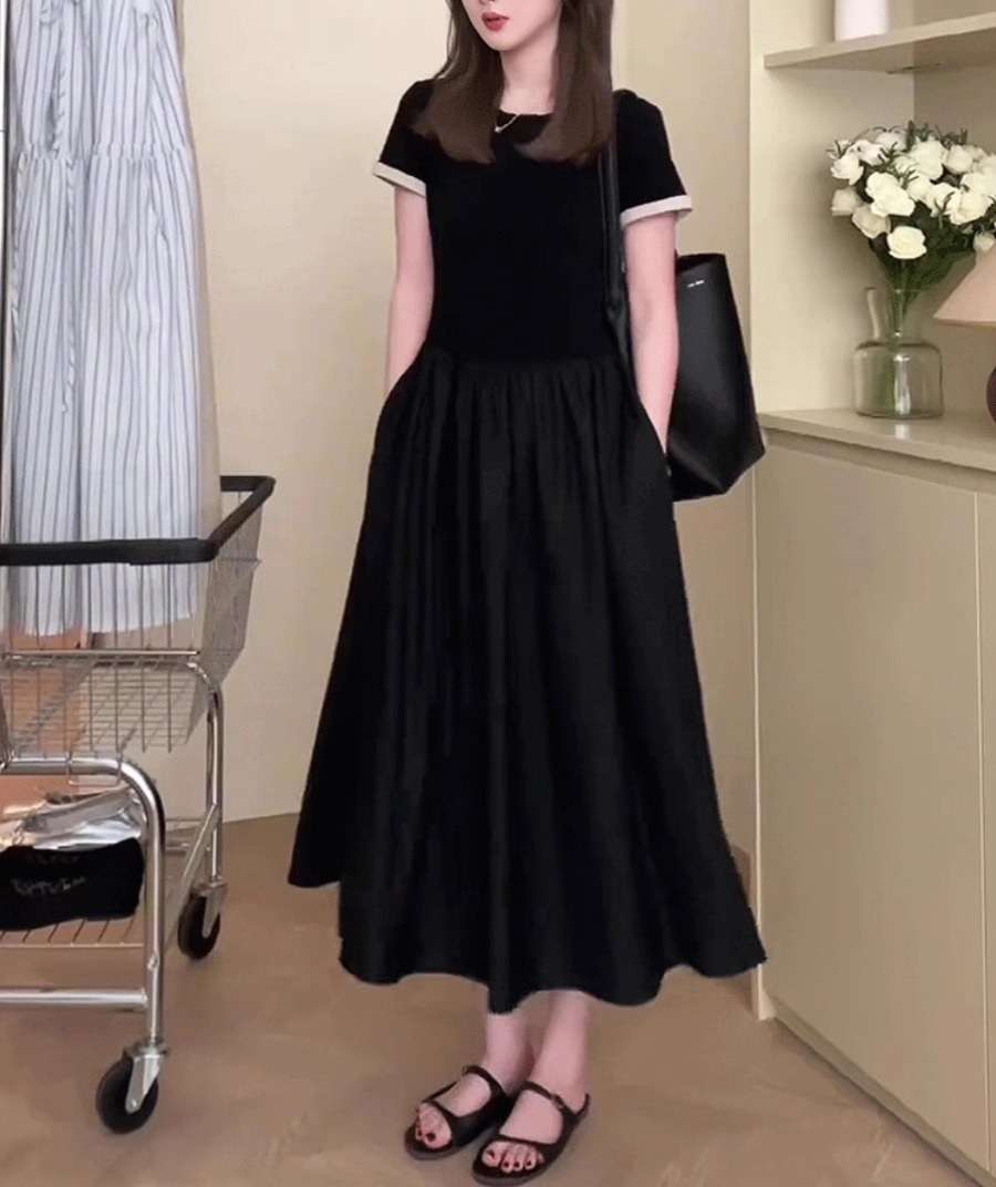 黒ドレス ピーターパン襟 ギャザーワンピース
