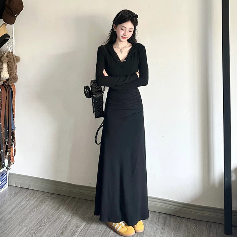 黒ドレス 大人のゆったりシルエットロングワンピース