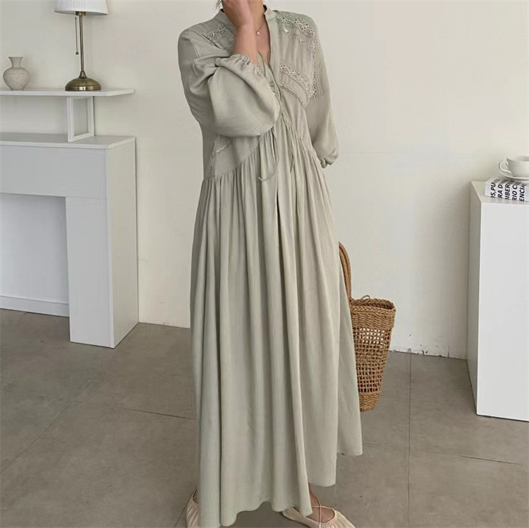 黒ドレス レトロモダン 刺繍レース 長袖マキシ丈ワンピース