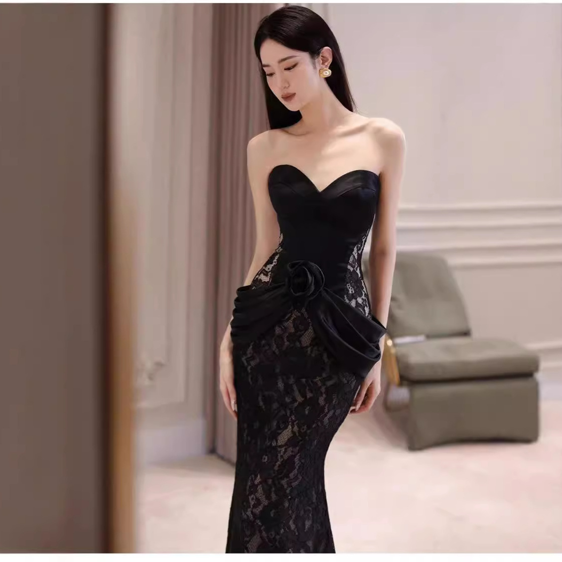 https://fulmo-img-server.com/noirkloris/68cbe8a5-f626-4025-9869-48f9bcff238c.jpg