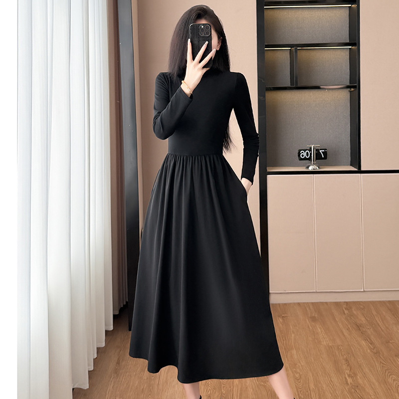 黒ドレス ハイネック長袖フレアシルエットワンピース