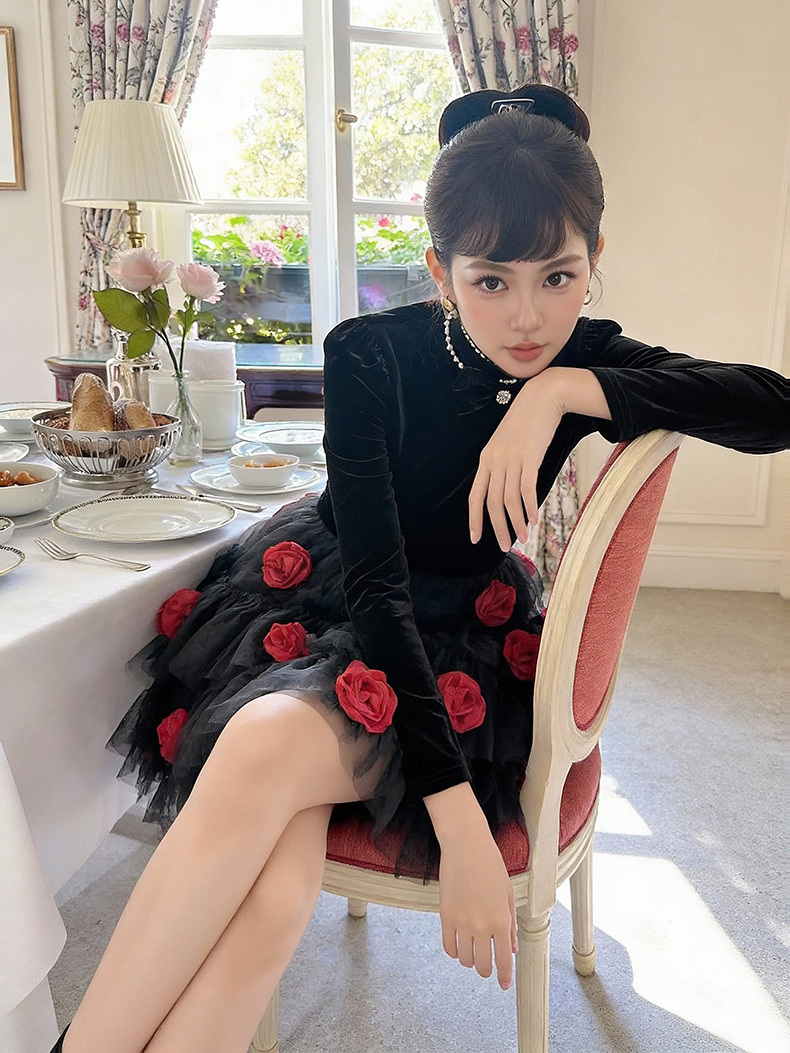 https://fulmo-img-server.com/noirkloris/938d746b-22c5-4b47-869d-afc26055b78c.jpg