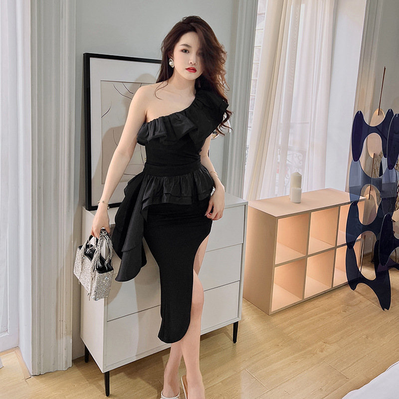 https://fulmo-img-server.com/noirkloris/9a7131b3-81c9-41a9-bde8-31853db53a3f.jpg