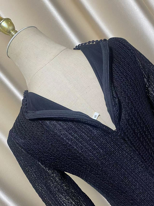 黒ドレス ミニ丈 透かし編み 上品 フレア フリル ミニドレス