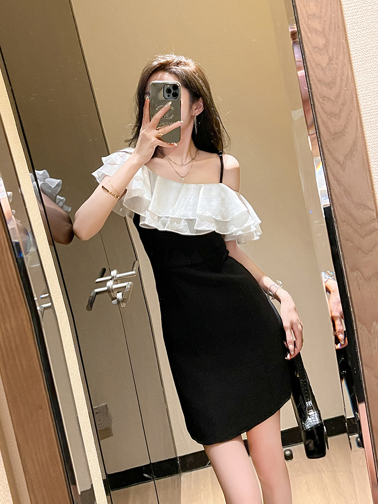 https://fulmo-img-server.com/noirkloris/a8525f39-0cd9-4b95-b663-5cf6181f2974.jpg