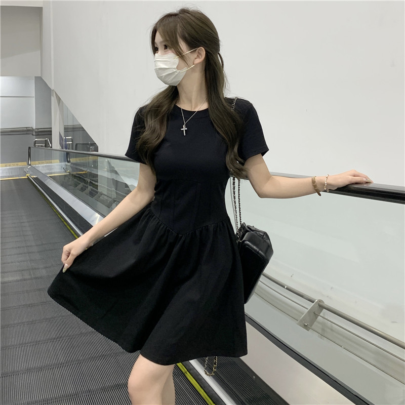 https://fulmo-img-server.com/noirkloris/bec9ff6e-71a0-4e98-a583-3b196d4b539a.jpg