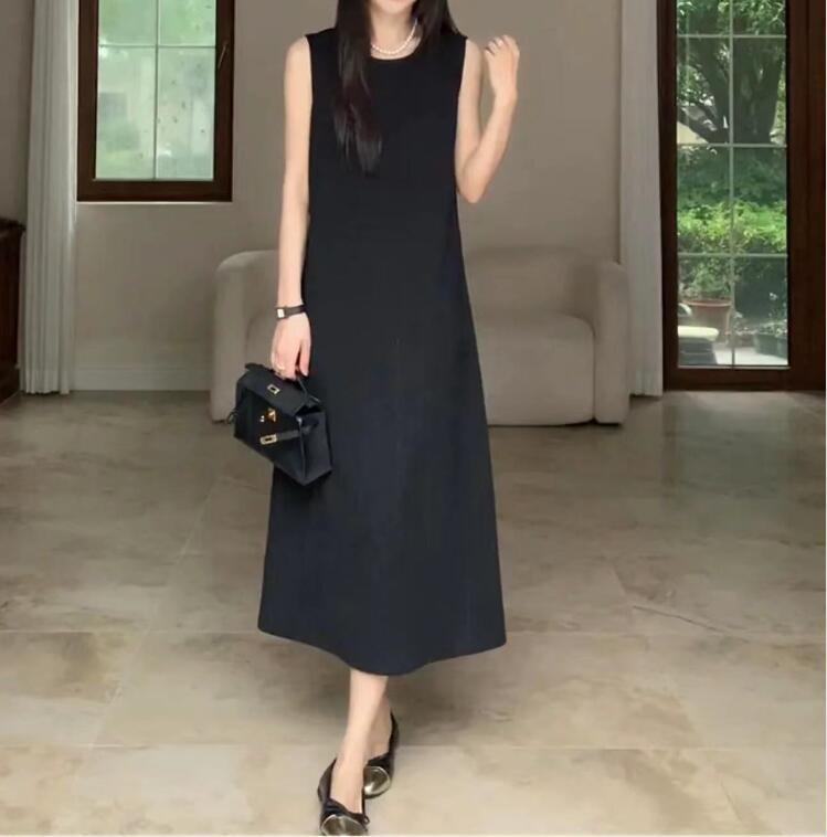 黒ドレス ロング丈 上質シンプル ノースリーブワンピース