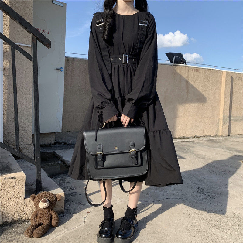 黒ドレス ベルト付きティアードフレアワンピース