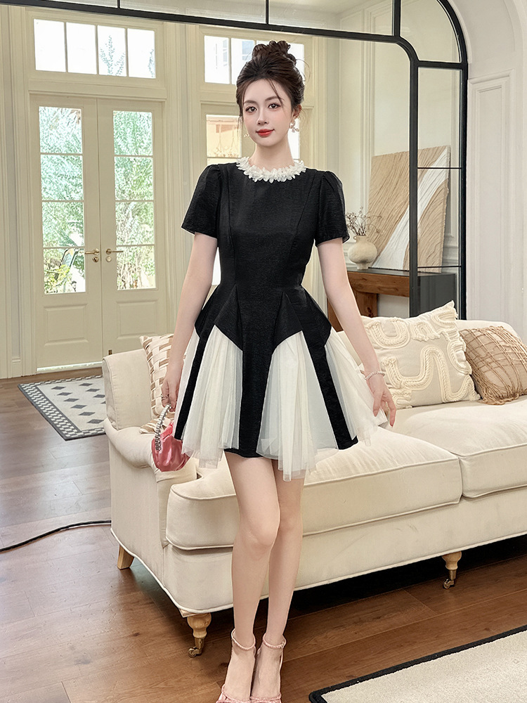https://fulmo-img-server.com/noirkloris/ddcdf9cb-062e-496d-b66d-8e76be18e0e2.jpg