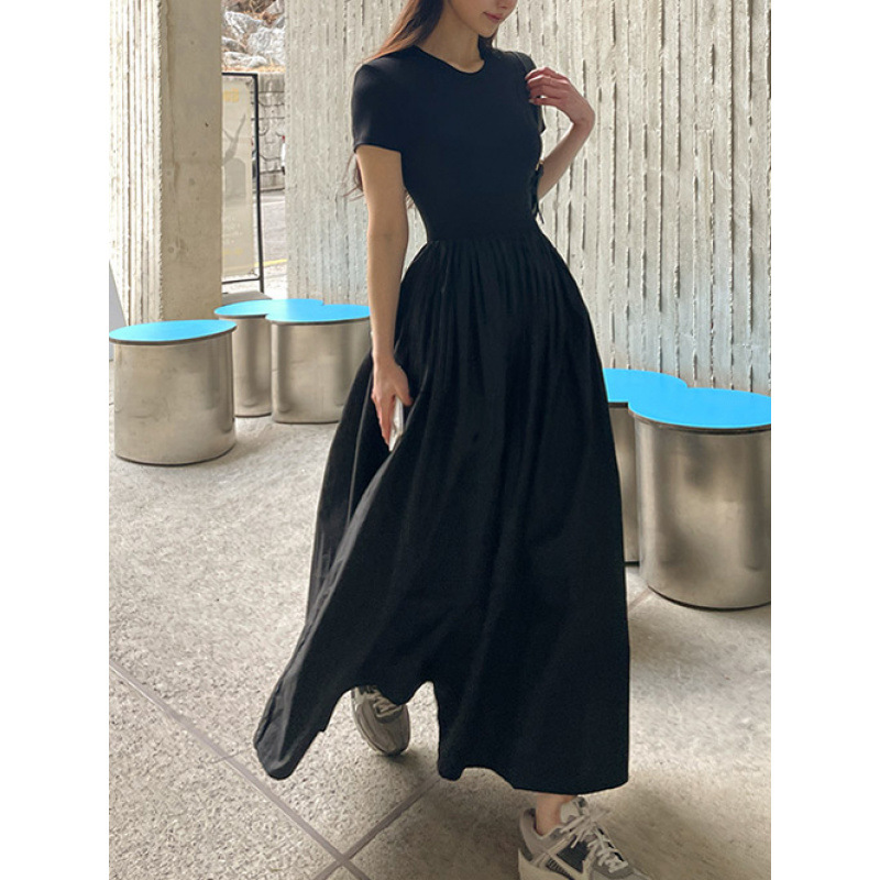 黒ドレス シンプル優美フレアロングワンピース