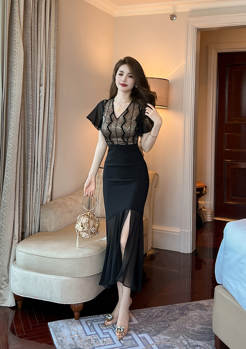 https://fulmo-img-server.com/noirkloris/f2968d15-d3ef-4d36-910d-ee6e997144cc.jpg