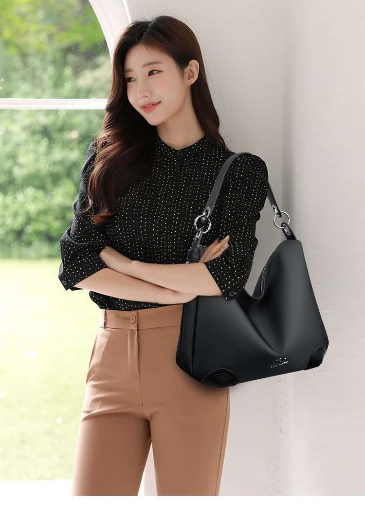 https://fulmo-img-server.com/nomadpack/04827afabeb24ec3b5e9552fbec220f3.jepg