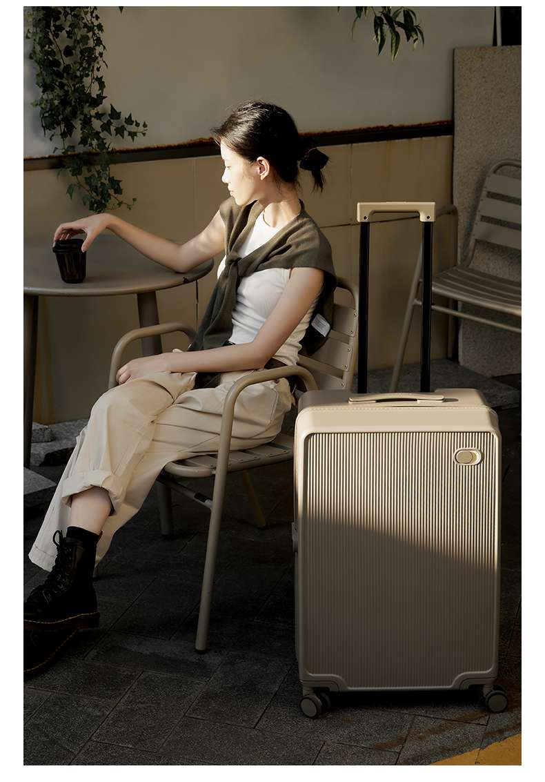 https://fulmo-img-server.com/nomadpack/06481fa9a0434c0aa4cb66b10fb54598.jepg