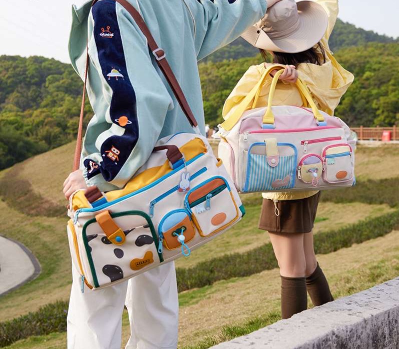 旅行バッグ 旅のお供 ウサギさんボストンバッグ