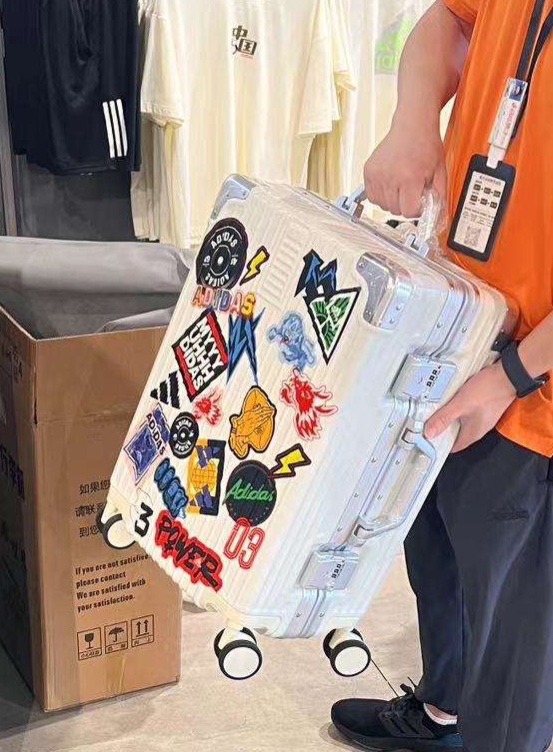 https://fulmo-img-server.com/nomadpack/1727193394048_08i4csjs_cropped.jpg